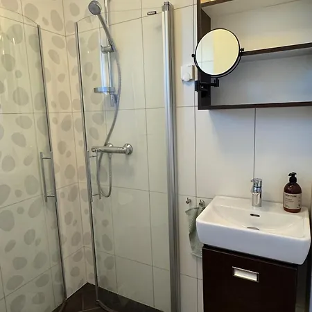 Spacious 2-floor House In Cozy Kjelsas *